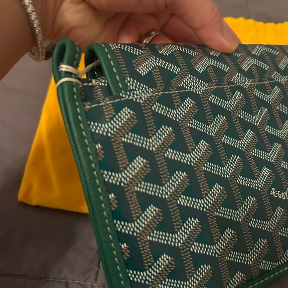 NEW- Goyard Plumet Crossbody in Green - Picture 8 of 11
